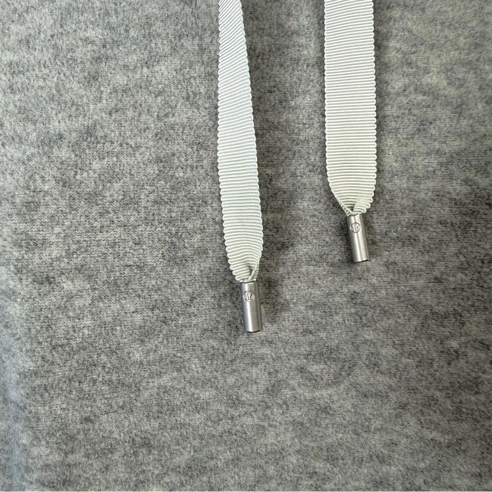 Lululemon Go Forward Pullover Heathered Core Light Grey‎ Fleece Funnel Neck 6
